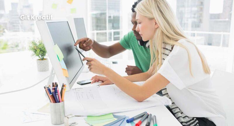 Social Media Potential for Graphic Designer